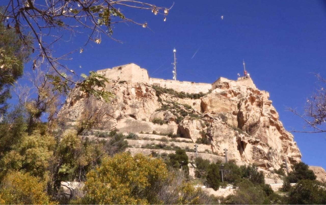 Orillas Del Castillo อาลิกันเต ภายนอก รูปภาพ